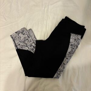 Gaiam Crop Leggings